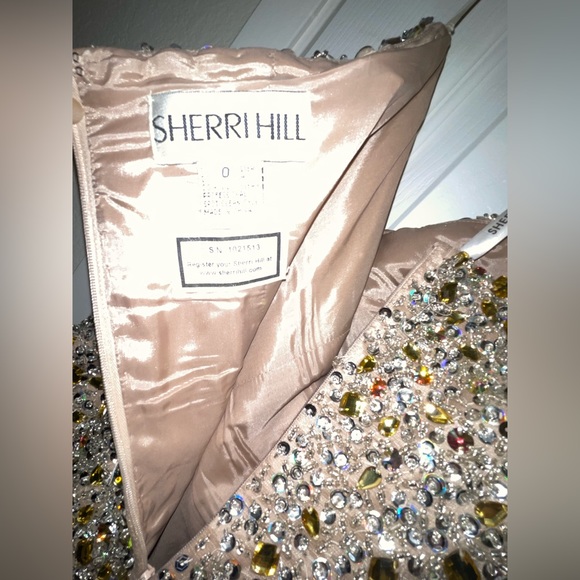 Sherri Hill sequined cocktail dress - Picture 7 of 7